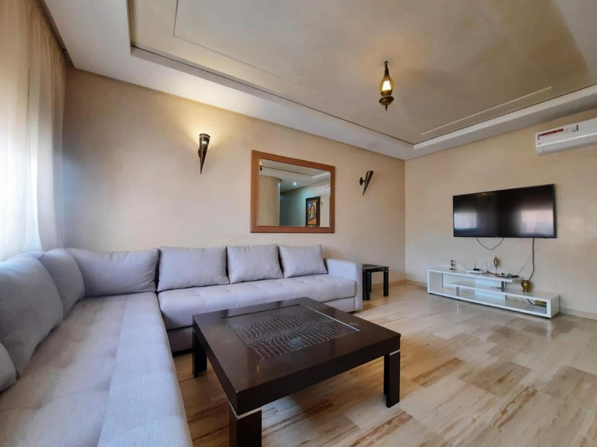 Superbe Appart Marrakech 2 Chambres Avec Piscine, En Plein Centre A 3Min De Guelliz, De La Gare Марракеш Экстерьер фото